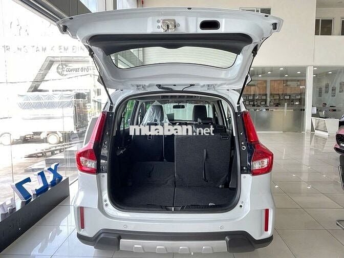 Suzuki XL7 Hybrid 2025 Trắng giao ngay chỉ 175 tr