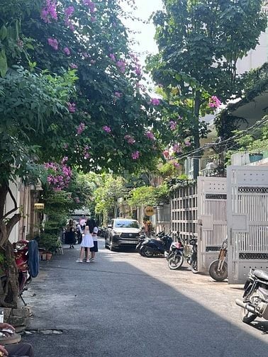  Sát mặt tiền Trần Quang Diệu 70m2 4 tầng 5PN khu VIP chỉ hơn 11 tỷ