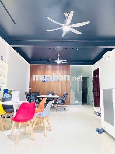 CHO THUÊ NHÀ LÔ GÓC 4 TẦNG - VỊ TRÍ VÀNG LÀM VĂN PHÒNG CHUYÊN NGHIỆP!