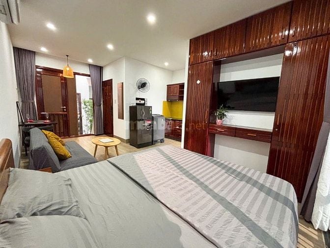 SIÊU PHẨM TOÀ CĂN HỘ 4 TẦNG – MẶT PHỐ THẠCH LAM – SÁT BIỂN MỸ KHÊ