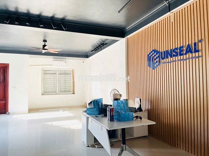 CHO THUÊ NHÀ LÔ GÓC 4 TẦNG - VỊ TRÍ VÀNG LÀM VĂN PHÒNG CHUYÊN NGHIỆP!