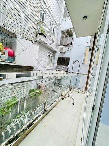 Căn Hộ 1PN Ban Công 40m2 FullNT Vị Trí Trung Tâm Phú Nhuận