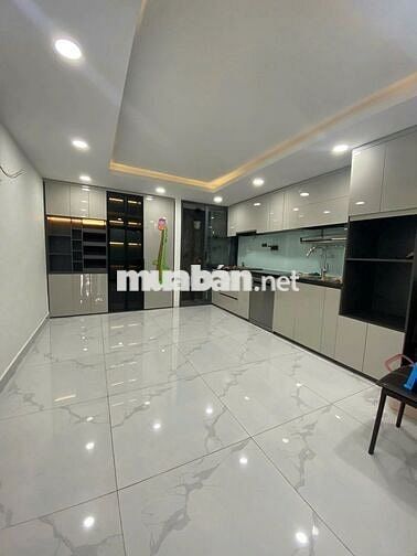 NHÀ ĐẸP MỚI XÂY - 55B Lê Văn Sỹ, P13,PN-DT 4,5x20, 5 phòng