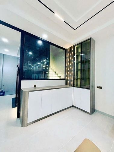 Nhà KDC Tân Quy Đông 4x18m trệt 3 lầu mới đẹp có thang máy