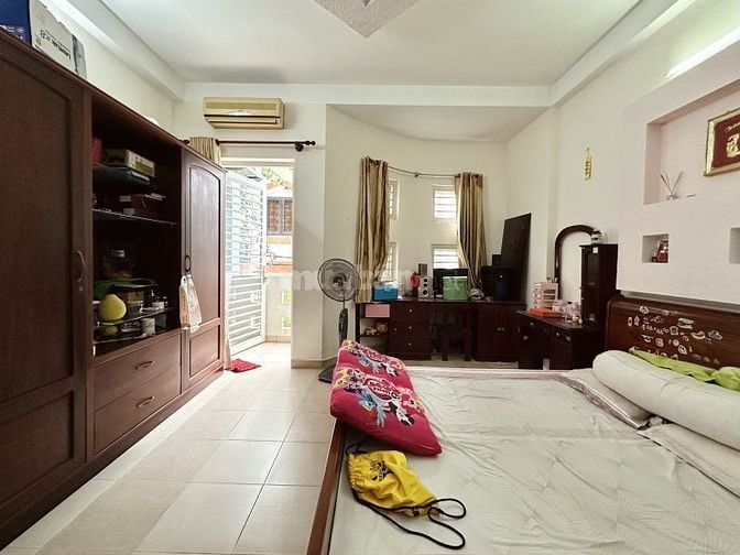  Sát mặt tiền Trần Quang Diệu 70m2 4 tầng 5PN khu VIP chỉ hơn 11 tỷ