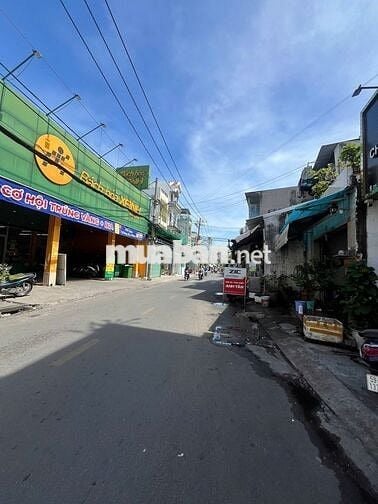 CHo thuê mb nhà xưởng mặt tiền đường Lương minh nguyệt 5x34m nở hậu