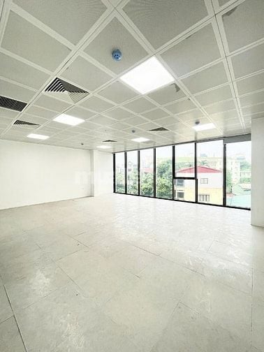 Cho thuê sàn văn phòng 144 Nguyễn Xiển: 70m2, giá 6tr