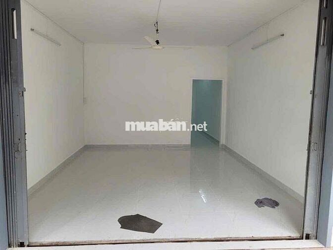 nhà mặt tiền cần cho thuê giá 15 tr