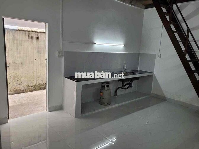 nhà mặt tiền cần cho thuê giá 15 tr