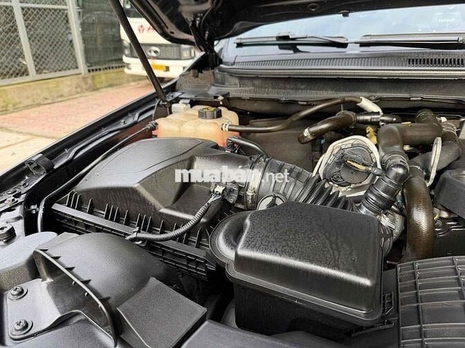 Ford Everest 2019 Titanium 2.0L AT 4x2 - 7800 km
