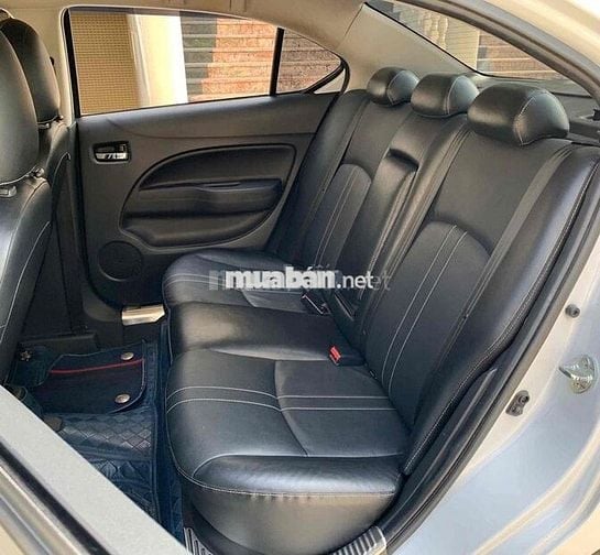 Mitsubishi Attrage CVT 2023