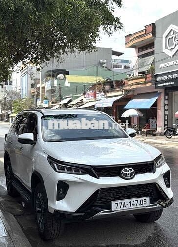 Toyota Fortuner 2021 Legender