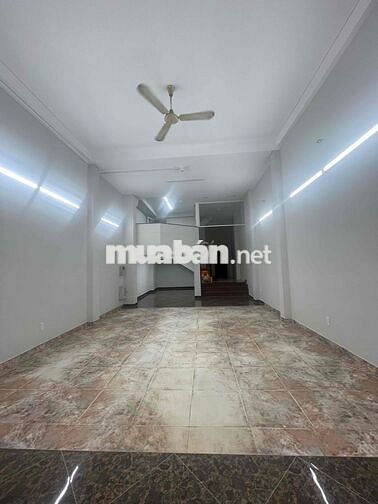 Cho thuê nhà 5,5x20 3 tầng tại CN1 gần Aeon Tân Phú