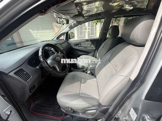 Toyota Innova 2013 bản E - 120 ngàn km