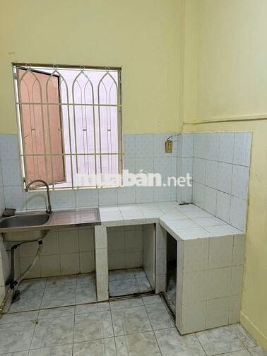 Nhà Nguyên Căn 3PN  Lý Thái Tổ Có Máy Lạnh