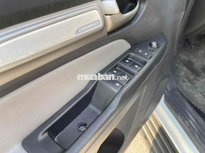 Chevrolet Colorado 2018 1 cầu Trắng