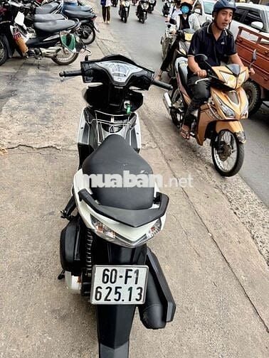 Honda Air Blade 125 2014 Trắng xám