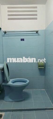 Nhà  2PN SƠN SỬA Mới Cho Khách Thuê CMT8 Quận 10