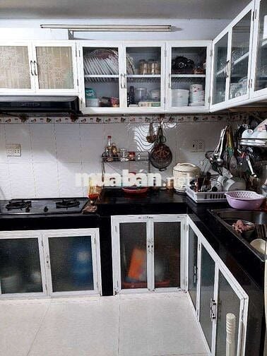 NHÀ 3T -  10PN - ĐƯỜNG MỄ CỐC Q8 - XE TẢI TRÁNH NHAU - CHỈ 6.5 TỶ