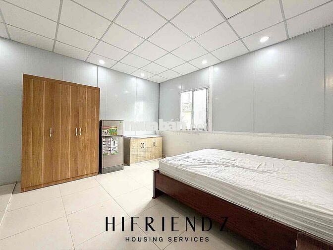 CHDV studio cửa sổ trời sẵn nội thất mới toanh gần nhà thờ Phao Lô