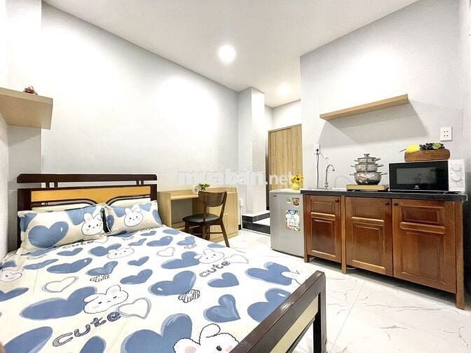 PHÒNG GIÁ TỐT SAU LƯNG LOTTE MART Q.7 NHÀ CÓ THANG MÁY - AN NINH CAO