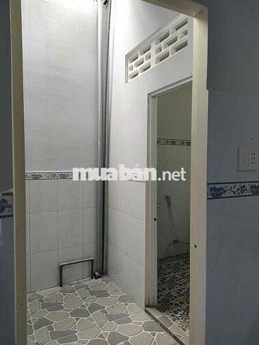 BÁN NHÀ GẤP CẦN TIỀN CHỮA BỆNH CHO CHỒNG_TẠ QUANG BỬU_NHÀ 1 XẸT