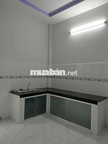 BÁN NHÀ GẤP CẦN TIỀN CHỮA BỆNH CHO CHỒNG_TẠ QUANG BỬU_NHÀ 1 XẸT