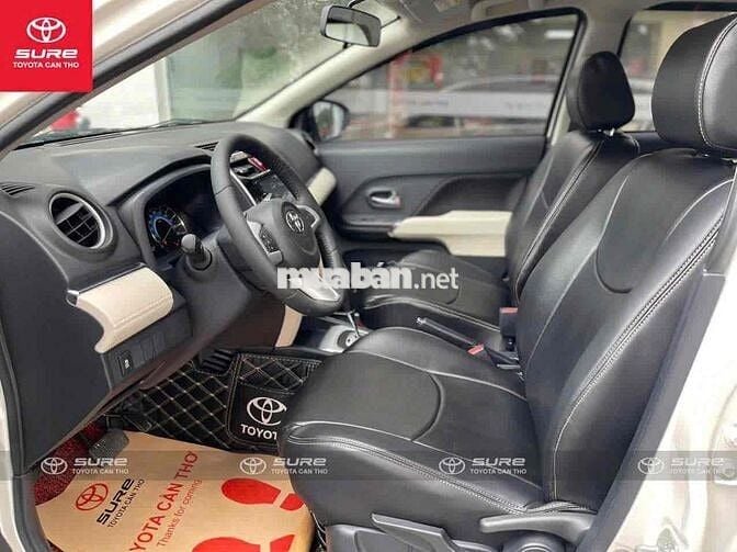 Toyota Rush 2018 1.5 AT - bảo hành Toyota