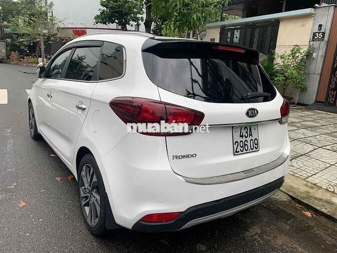 Rondo tự động AT 2017 , 7 chỗ ngồi