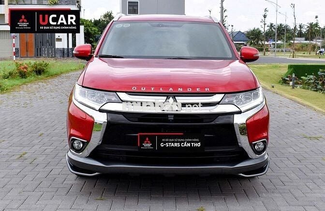 Mitsubishi Outlander 2019 2.0 Premium Đỏ