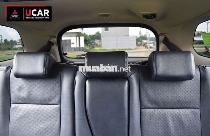 Mitsubishi Outlander 2019 2.0 Premium Đỏ