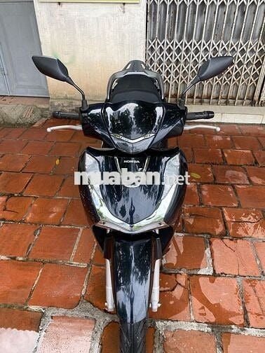 Bán SH125i CBS 2022 màu đen - người dùng