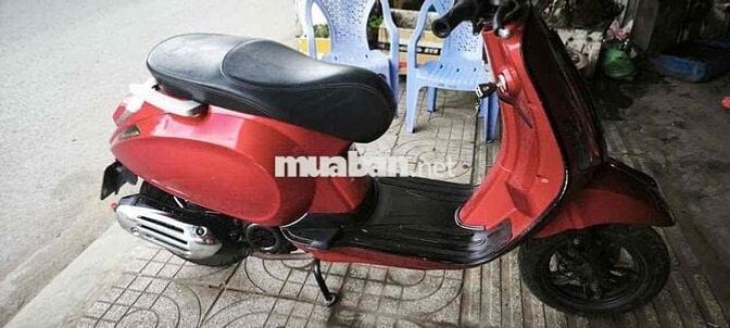 Xe 50 Vespa cho hssv chưa bằng lái