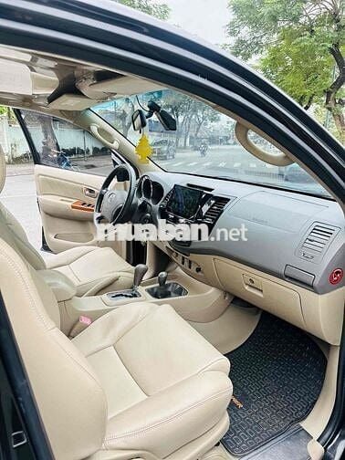 Toyota Fortuner 2011 Số Tự Động 2 Cầu Máy Xăng