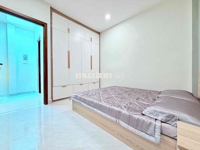 Nhà mới dọn cào ở ngay - nhanh còn kịp - 3 Phòng ngủ - ngang 5m