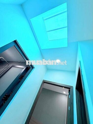 Nhà mới dọn cào ở ngay - nhanh còn kịp - 3 Phòng ngủ - ngang 5m