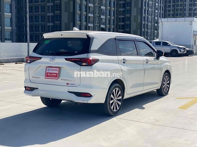 Toyota Avanza Premio 2024 CVT - 62000 km