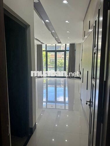 NHÀ 4 TẦNG MẶT TIỀN NGUYỄN ĐỨC TRUNG