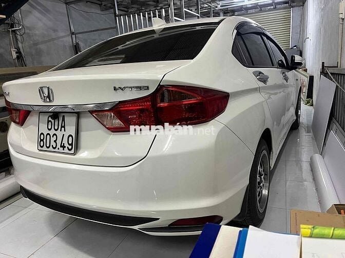 Honda City 2016 1.5 CVT số sàn chính chủ