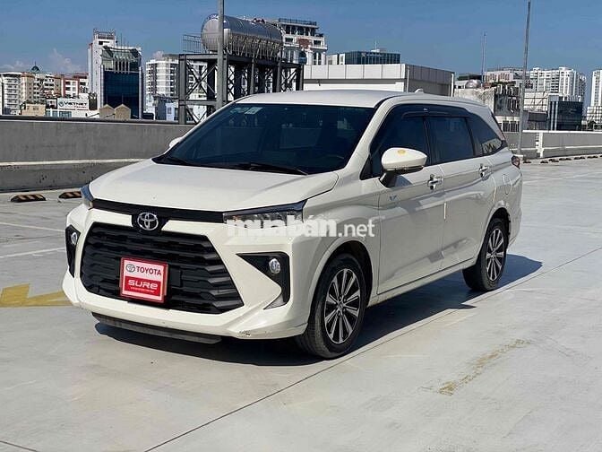 Toyota Avanza Premio 2024 CVT - 62000 km