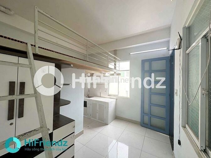 Trọ sinh viên có gác - Cửa sổ trời - Gần vòng xoay Lê Đại Hành Q10