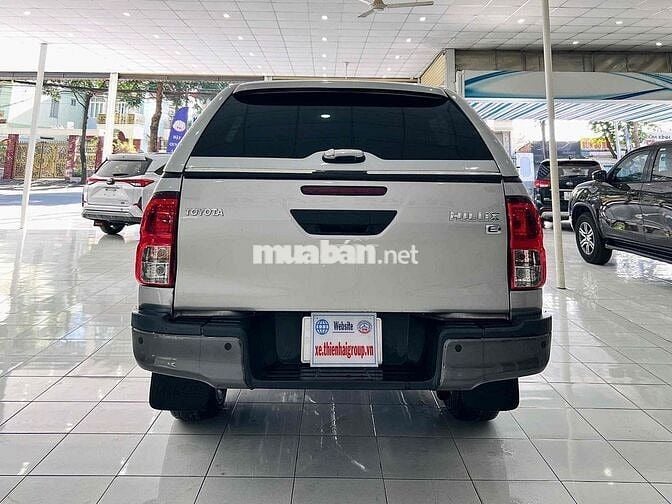 Toyota Hilux 2020 2.4 4x2 AT mẫu mới nhập khẩu