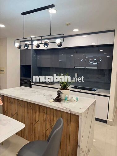 Cho thuê căn hộ Gateway 3PN sửa làm 2PN full nội thất hiện đại 138m2