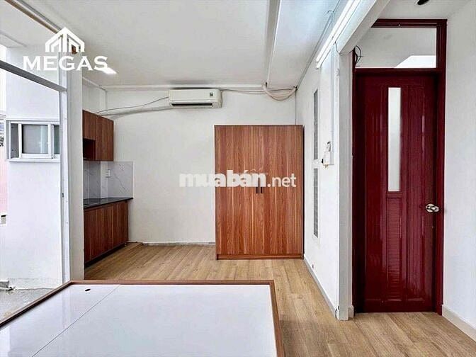 PHÒNG STUDIO BAN CÔNG 30M2 | NGAY ĐIỆN BIÊN PHỦ Q10 gần Cao Thắng