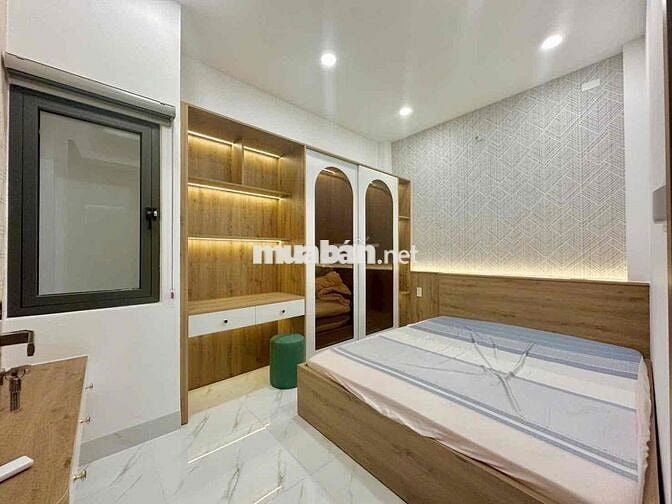 Nhà Phố Mới Keng Nguyễn Phúc Chu 4pn 5wc Full Nội Thất 18tr