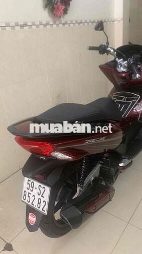 Honda PCX FI T12 - 2017 bstp chay it 9100 km