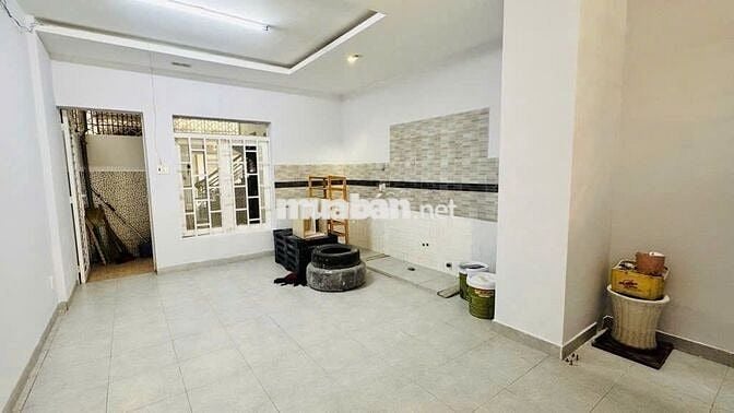 MẶT TIỀN ĐƯỜNG ĐÔI CAO LỖ – NHÀ 4 TẦNG- VIEW CÔNG VIÊN & P. CHÁNH HƯNG