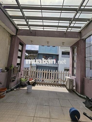 BÁN NHÀ GÓC 2MT HẺM XE HƠI BÌNH THỚI, SHR HOÀN CÔNG 7,32TY  CÒN TL