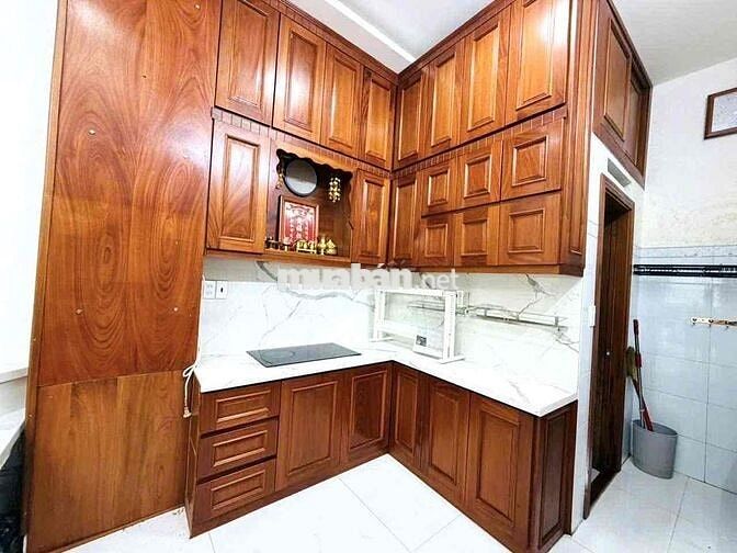 Cho Thuê Nhà Đẹp-5 Phòng-Hẻm Xe Tải -Phạm Văn Chí-Quận 6