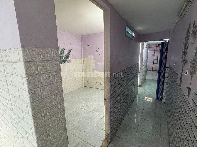 Nhà c4 hẻm ô tô 6m thông, 53m2, 2 phòng ngủ, sát lotte